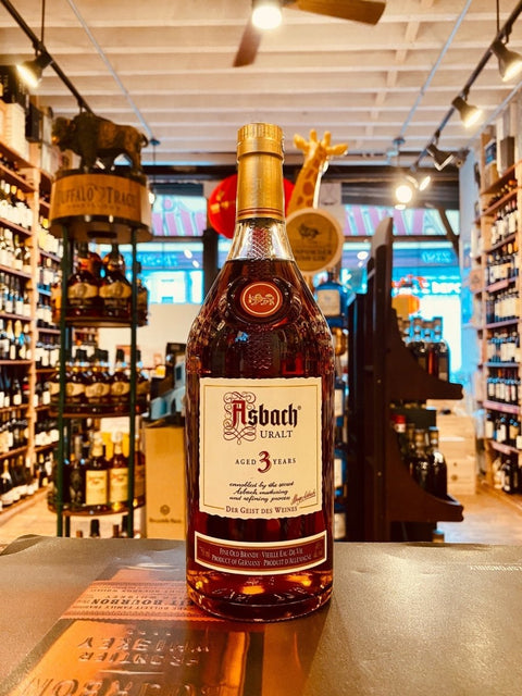 Asbach Brandy Uralt 750mL - Arthur Cantina Wine & Liquor
