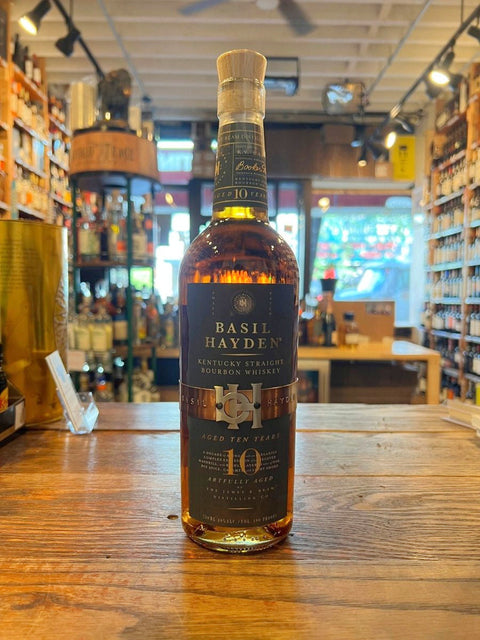 Basil Hayden 10 Year 750mL - Arthur Cantina Wine & Liquor
