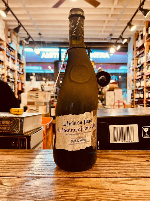 Chateauneuf du Pape Dirty bottle - Arthur Cantina Wine & Liquor