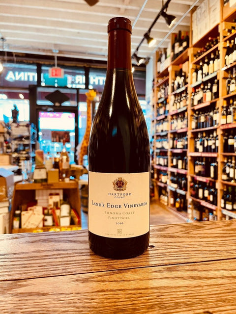 Hartford Court Pinot Noir Seven Bench 750ml - Arthur Cantina Wine & Liquor