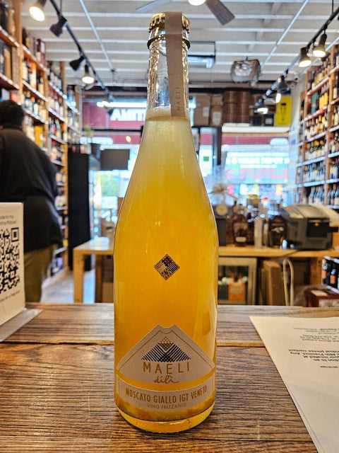 Maeli Natural Dili Moscato Giallo IGT Veneto 750mL - Arthur Cantina Wine & Liquor