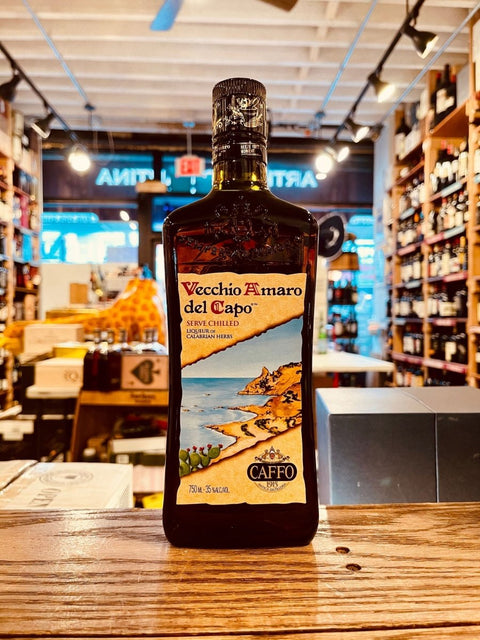 Vecchio Amaro del Capo 750mL - Arthur Cantina Wine & Liquor