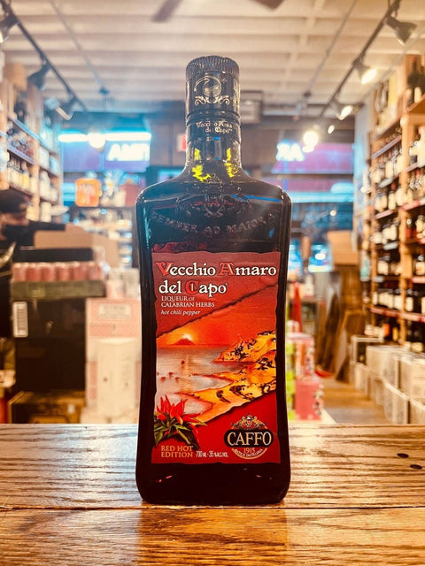 Vecchio Amaro del Capo Hot Chili Pepper 700mL - Arthur Cantina Wine & Liquor