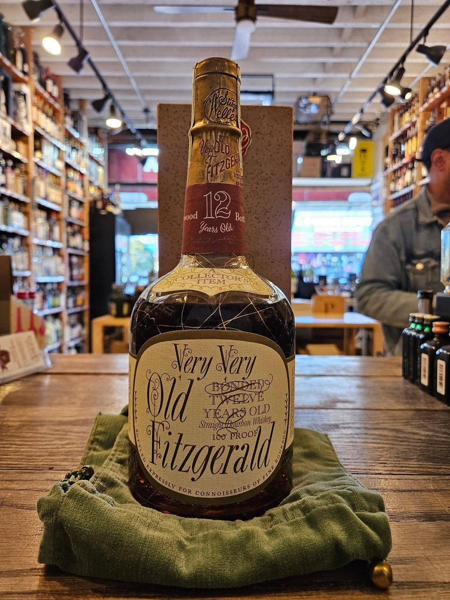 Very Very Old Fitzgerald 12 Year Bourbon 1970. 4/5 Quart – Arthur