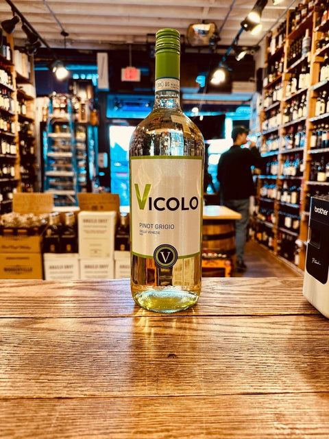 Vicolo Pinot Grigio 1.5L - Arthur Cantina Wine & Liquor