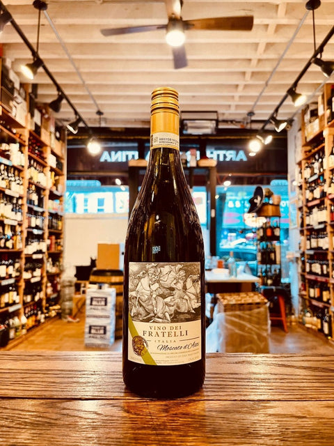 Vino dei Fratelli Moscato d'Asti 750mL - Arthur Cantina Wine & Liquor
