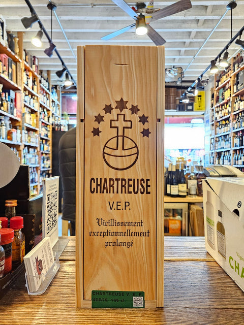 Wooden Chartreuse V.E.P. packaging in a store setting
