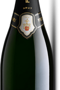 Ferrari Brut Trento DOC 750mL - Arthur Cantina Wine & Liquor -  - #tag1# - #tag2#
