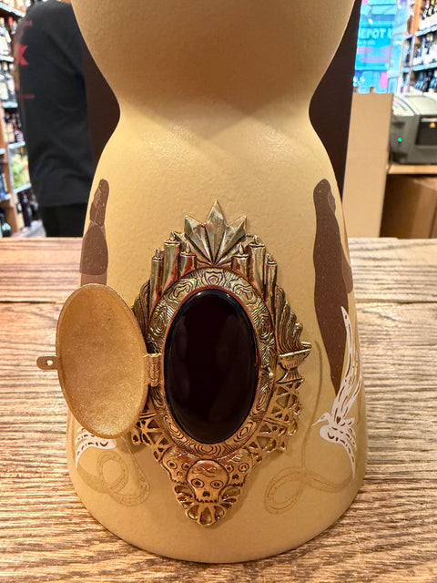 Recuerdos 25th Edition Clase Azul Dia de Los Muertos