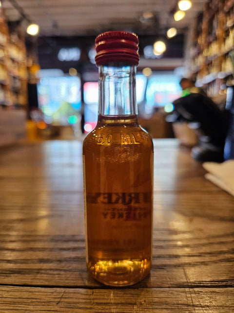 Wild Turkey Bourbon Whiskey 101 50mL - Arthur Cantina Wine & Liquor -  - #tag1# - #tag2#