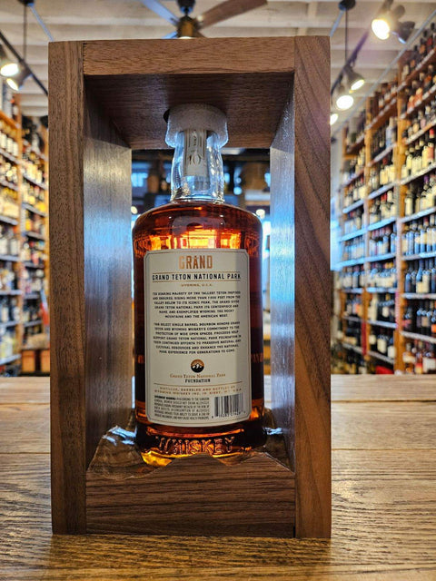 Wyoming Whiskey The Grand Barrel No. 2707 111.8º - Arthur Cantina Wine & Liquor -  - #tag1# - #tag2#