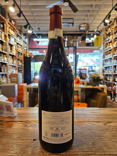 Arnaldo Rivera Barolo Undicicomuni 750mL - Arthur Cantina Wine & Liquor