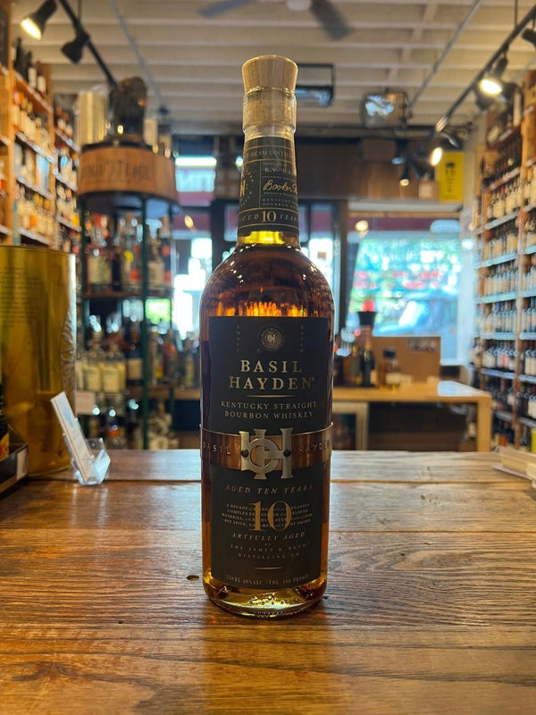 Basil Hayden 10 Year 750mL - Arthur Cantina Wine & Liquor