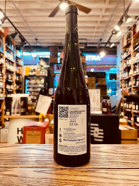 Benvenuto Zibibbo Bianco Calabria 750mL - Arthur Cantina Wine & Liquor
