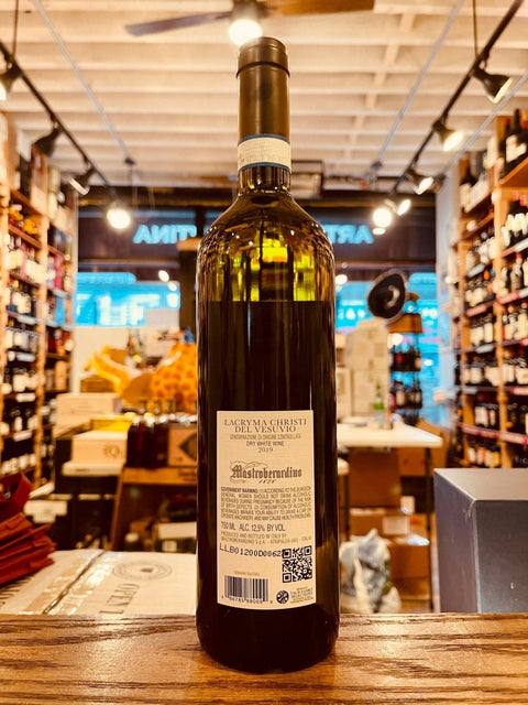 Lacryma Christi Del Vesuvio Bianco 750mL 2023 - Arthur Cantina Wine & Liquor