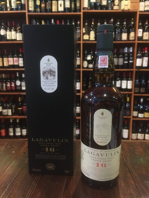 Lagavulin 16 yr Islay Single Malt 750ml - Arthur Cantina Wine & Liquor