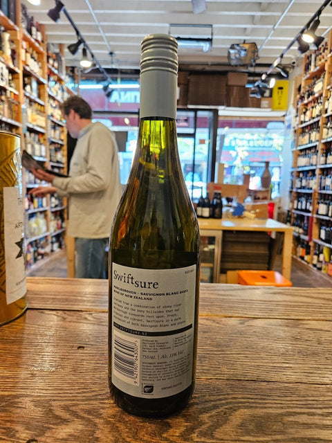 Swiftsure Sauvignon Blanc 750mL - Arthur Cantina Wine & Liquor