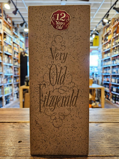 Very Very Old Fitzgerald 12 Year Bourbon 1970. 4/5 Quart - Arthur Cantina Wine & Liquor
