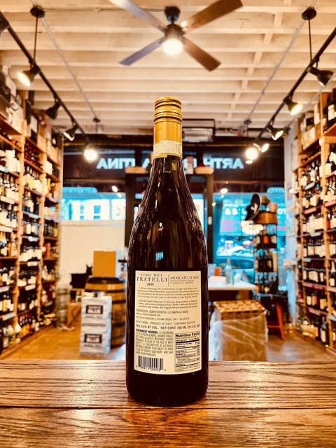 Vino dei Fratelli Moscato d'Asti 750mL - Arthur Cantina Wine & Liquor
